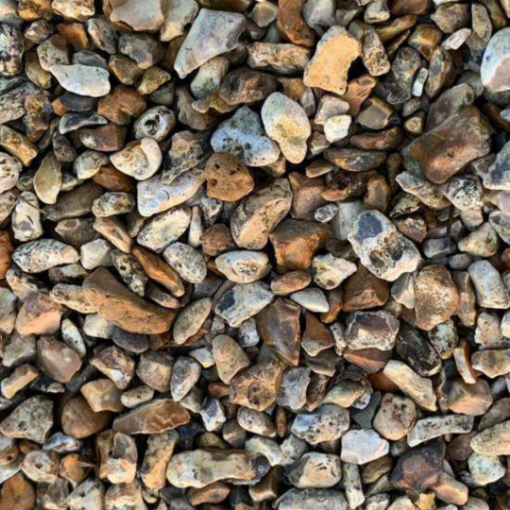 Close-up of 20mm gold flint gravel showcasing natural golden and amber tones